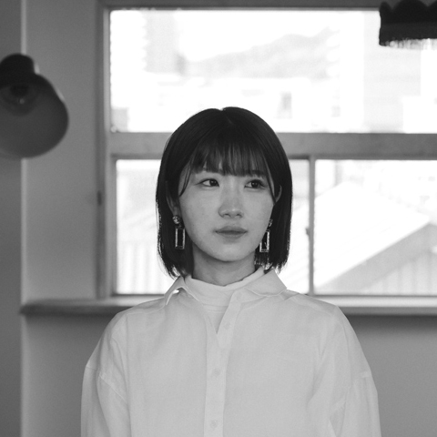 兼平 あゆみ